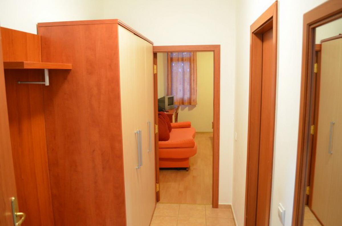 Aparthotel Persey Flora 4*