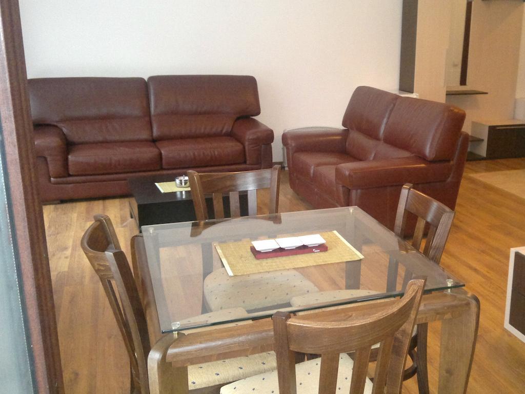 Persey Flora Aparthotel 4*