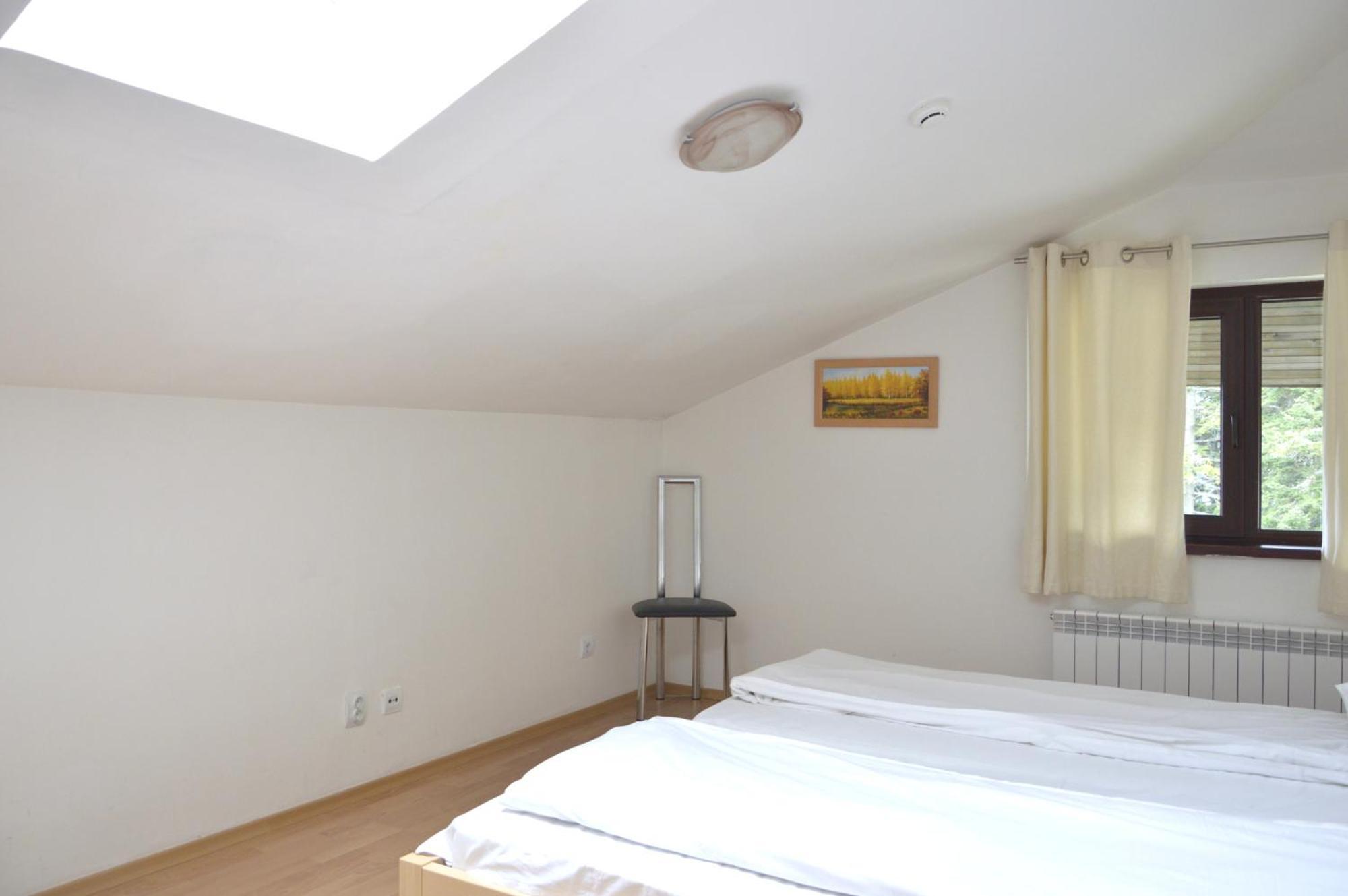 Persey Flora Aparthotel Borowez